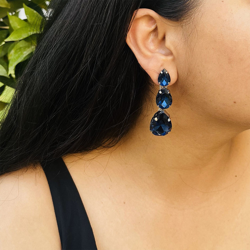 Hiraola's Product Image