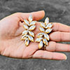 Hiraola's Product Image
