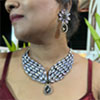 Hiraola's Product Image